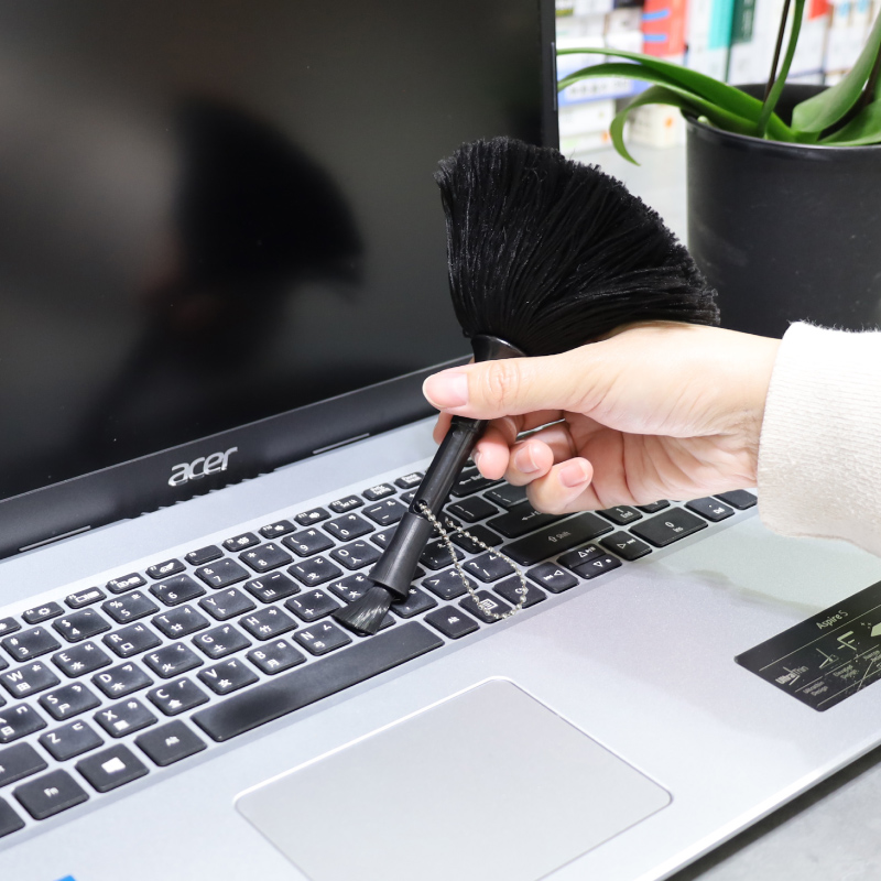 RT-M0063 Dual Mini Brush