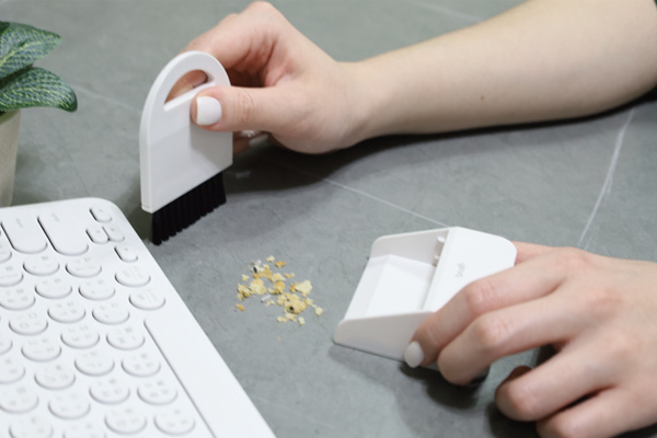 RT-C2403 舞水痕磁吸小桌掃