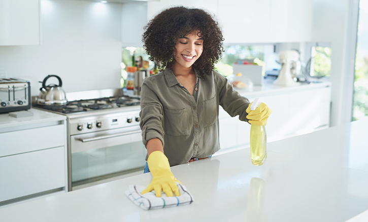Top 3 Most Popular Kitchen Cleaning Tools: Durable, Comfortable, and Space-saving